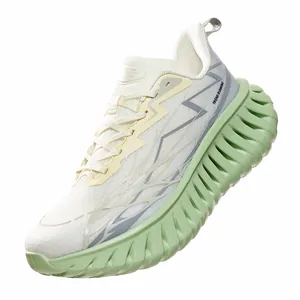 Hardloopschoenen voor heren met bliksemmotief en groene dempende zool in beige