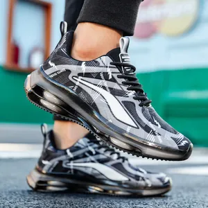 Men's fashion air cushion running shoes in black and white with lightning print design