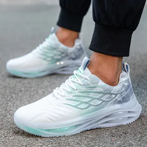 Zapatillas de running para hombre en blanco y verde menta con suela hueca amortiguada