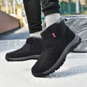 Winter-Schneestiefel für Senioren mit dickem Plüschfutter und rutschfesten Gummisohlen