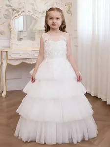 Elegante witte bloemenmeisjesjurk met gelaagde tule rok voor formele gelegenheden