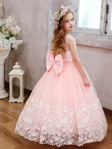 Ärmelloses Mädchen Prinzessinnenkleid in Rosa mit großer Satinschleife und Tüllrock