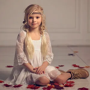 Girl's white crochet lace princess dress with round neck and half sleeves for ceremonies