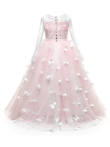 Robe féerique à manches longues en dentelle avec papillons 3D et traîne en tulle rose