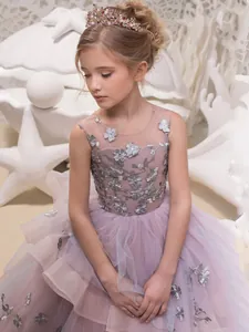 Abito da principessa lavanda per bambina con ricami floreali 3D e gonna in tulle a strati