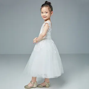 Elegant white sleeveless lace and tulle flower girl princess dress for parties