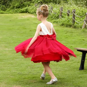 Vestido de princesa para niña en tul rojo con corpiño de encaje para bodas