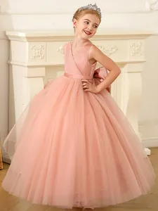 Robe de demoiselle d'honneur rose poudré en satin et tulle avec grand nœud