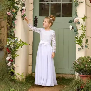 Robe de demoiselle d'honneur blanche en dentelle à manches longues avec n ud et tulle