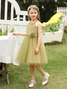 Robe de cérémonie sans manches pour fille en tulle vert olive avec détails de fleurs en relief