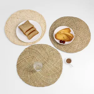 Handwoven round seagrass placemats set of three for heat resistant table decoration