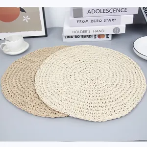 Lot de 2 sets de table ronds tressés en beige et marron avec texture en spirale