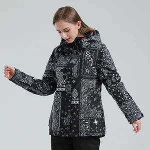 Waterdichte ski-jas met paisleyprint en winddichte capuchon voor wintersportgebruik