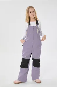 Dettagli della salopette da sci viola per bambini con ginocchia rinforzate e cinghie