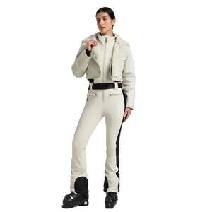 Combinaison de ski femme ajustée blanc cassé avec veste et col en polaire