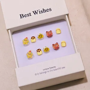 Bijoux d'ongles 3D faits main pour enfants avec ours et abeilles dans leur coffret