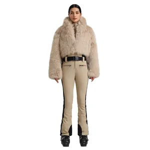 Ensemble de ski professionnel pour femmes avec veste à capuche kaki et pantalon noir ajusté