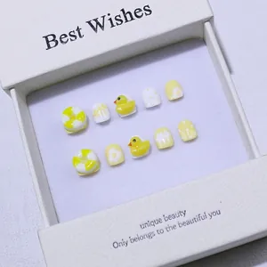 Unghie Finte per Bambini Fatte a Mano Cute Paperina Gialla Cartone Animato Unghie Corte Rifinite per Ragazze Accessori Manicure