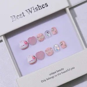 Unghie a Pressione Con Coniglio Rosa Per Bambini Con Fragola Cuore 3D Strass Orecchini Unghie Finte Cartoon Per Bambina Manicure Quotidiana Regalo