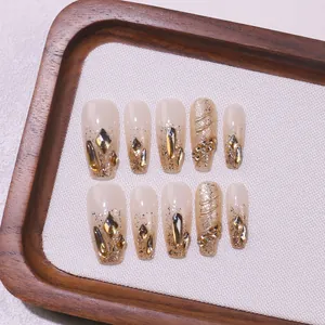 Handgefertigte Künstliche Nägel Champagnergold Strass Drachenschuppen Glitzer Mittleres Coffin Fake Nails Für Damen Party Deko