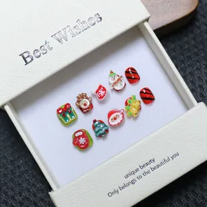 Handmade Christmas Kids Press On Nails Cartoon Reindeer Santa Claus Snowman Resin 3D Relief Festive Holiday Party Decoration Gift