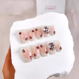 Handmade Sweet Pink Gradient Press On Nails Short Square Rhinestone Blush Fake Nails Women Fashion Nail Art Jewelry