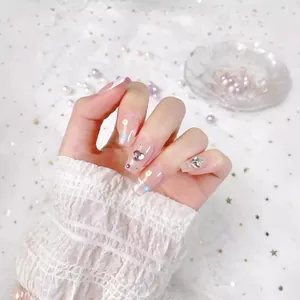 Handgemachte Ballerina-Nägel zum Aufdrücken mit Blumenmuster und Herz-Strasssteinen