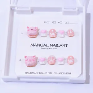 Handgefertigte Kinder Künstliche Fingernägel Süßes Cartoon Schwein Pink Weiß Herz 3D Design Für Kleine Mädchen Mode Nagelkunst