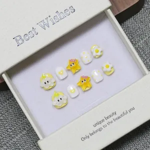 Kids Cartoon Press On Nails Sweet Resin Yellow White Star Cloud Heart Pattern Short Squoval False Nails For Girls Gift