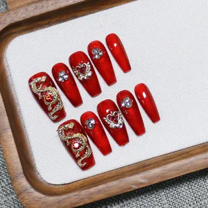 Handmade Red Cat Eye Press On Nails With Golden Dragon Heart Crown Rhinestones Coffin Shape For New Year Wedding Women