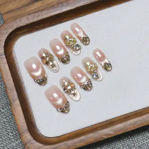 Unghie Finte Fatte a Mano Rosa Occhio di Gatto Stile Francese Cavallo 3D Strass Unghie Artificiali Riutilizzabili Donna