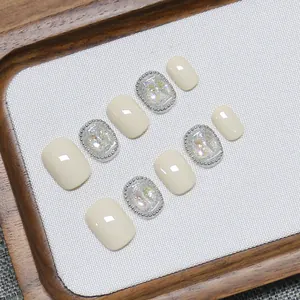 Handmade Milky White Press On Nails Short Square Shape Aurora Rhinestone Glitter Decorative Artificial False Nails Accessory
