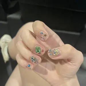 Handmade Luxury Press On Nails With Colorful Irregular Rhinestones Heart Shaped Mixed Crystal Sparkly Short Fake Nails For Women
