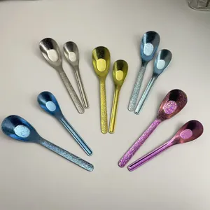 Reiner Titan Löffel Hammerschlagmuster Kristall Eisblume Finish Bunter Tiefer Suppenlöffel Langlebiges Hausgeschirr