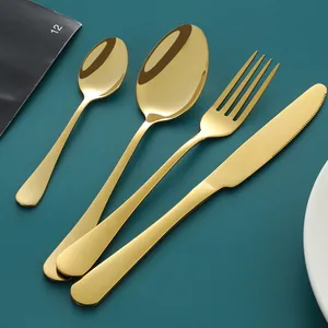 Ménagère 36 pièces en acier inoxydable doré avec finition miroir pour table de luxe