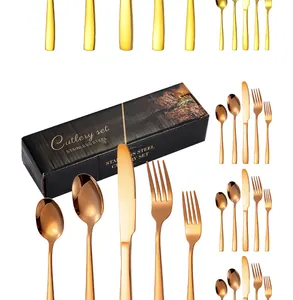 Dettaglio del set di posate in acciaio inox oro e oro rosa con elegante scatola regalo