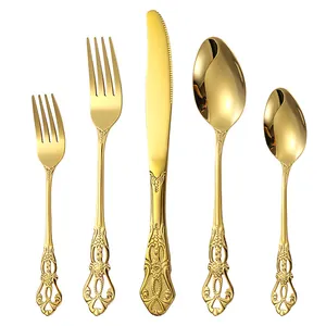Service de couverts 5 pièces en acier doré avec design de poignée baroque gaufrée