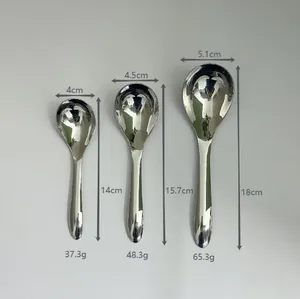 Trois tailles de cuillères en acier inoxydable 316 avec dimensions et poids précis
