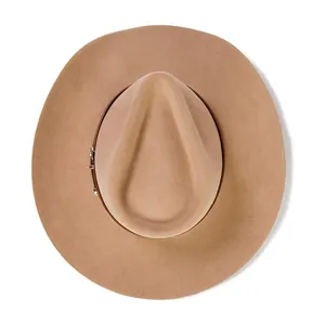 Classico cappello di feltro di lana kaki a tesa larga con fascia in pelle e fibbie