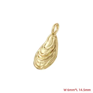 Golden vintage pendant with wavy fold texture, measuring 6mm by 14.5mm in size