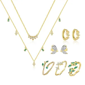 Elegantes vergoldetes S925 Silber Schmuckset mit grünem Zirkon und modischer Quaste