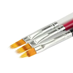 Set mit drei professionellen Nailart-Linern mit feinen Spitzen in Weiß Rot und Schwarz
