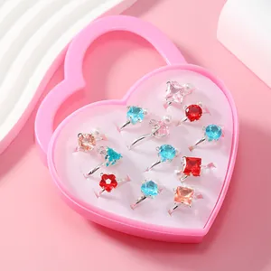 Kinderring-Set mit 12 bunten Kristallsteinen in rosa Herzbox, Prinzessin Schmuckgeschenk