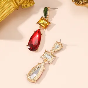 Boucles d'oreilles vintage géométriques avec gemmes vertes, jaunes et rouges