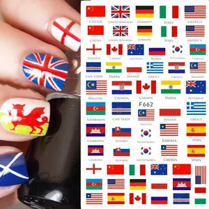 Détail des stickers ongles F662 avec motifs de drapeaux nationaux et texture adhésive 3D