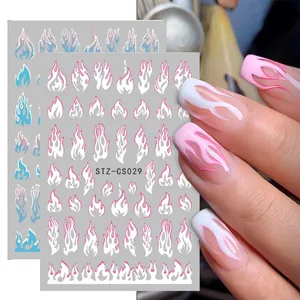Dettagli di adesivi per unghie 3D con fiamme rosa e blu con codice stile STZ-CS029 sulle unghie