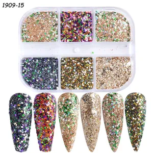 Detailansicht des 6-Gitter Nagelglitzer-Sets mit Zuckerpulver und Pailletten auf Tips