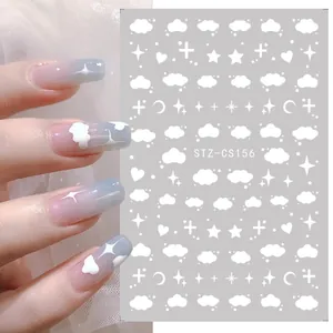 Autocollants 3D pour ongles avec nuages blancs, étoiles et lune sur dégradé bleu