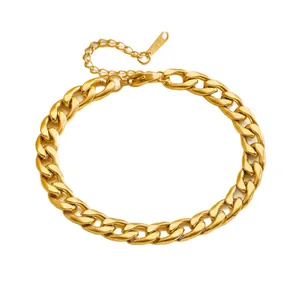 18K goud vergulde roestvrijstalen Cubaanse schakelarmband met verstelbare karabijnsluiting