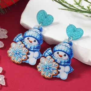 Boucles d'oreilles bonhomme de neige en acrylique de Noël avec clous cœur bleu brillant